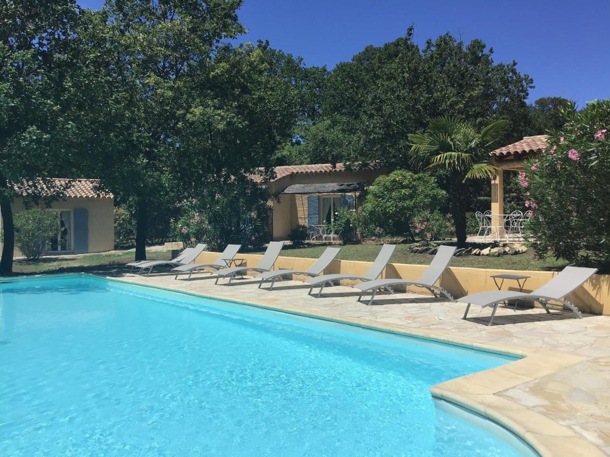 Le Clos Des Cigales Roussillon  Exterior photo