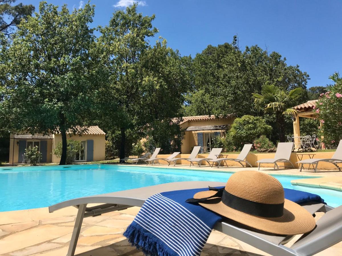 Le Clos Des Cigales Roussillon  Exterior photo