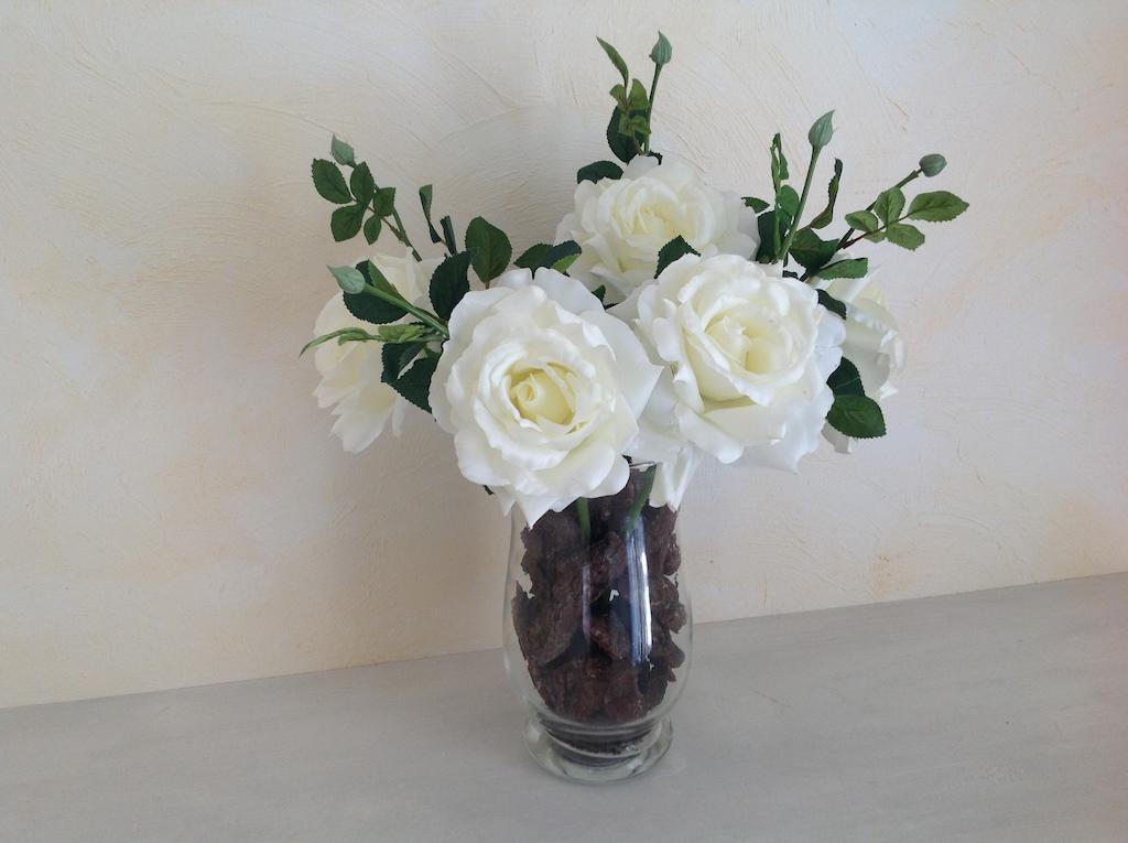 Le Clos Des Cigales Roussillon  Room photo